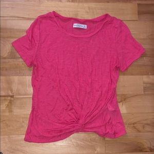 Hollister pink short sleeve tee with knot